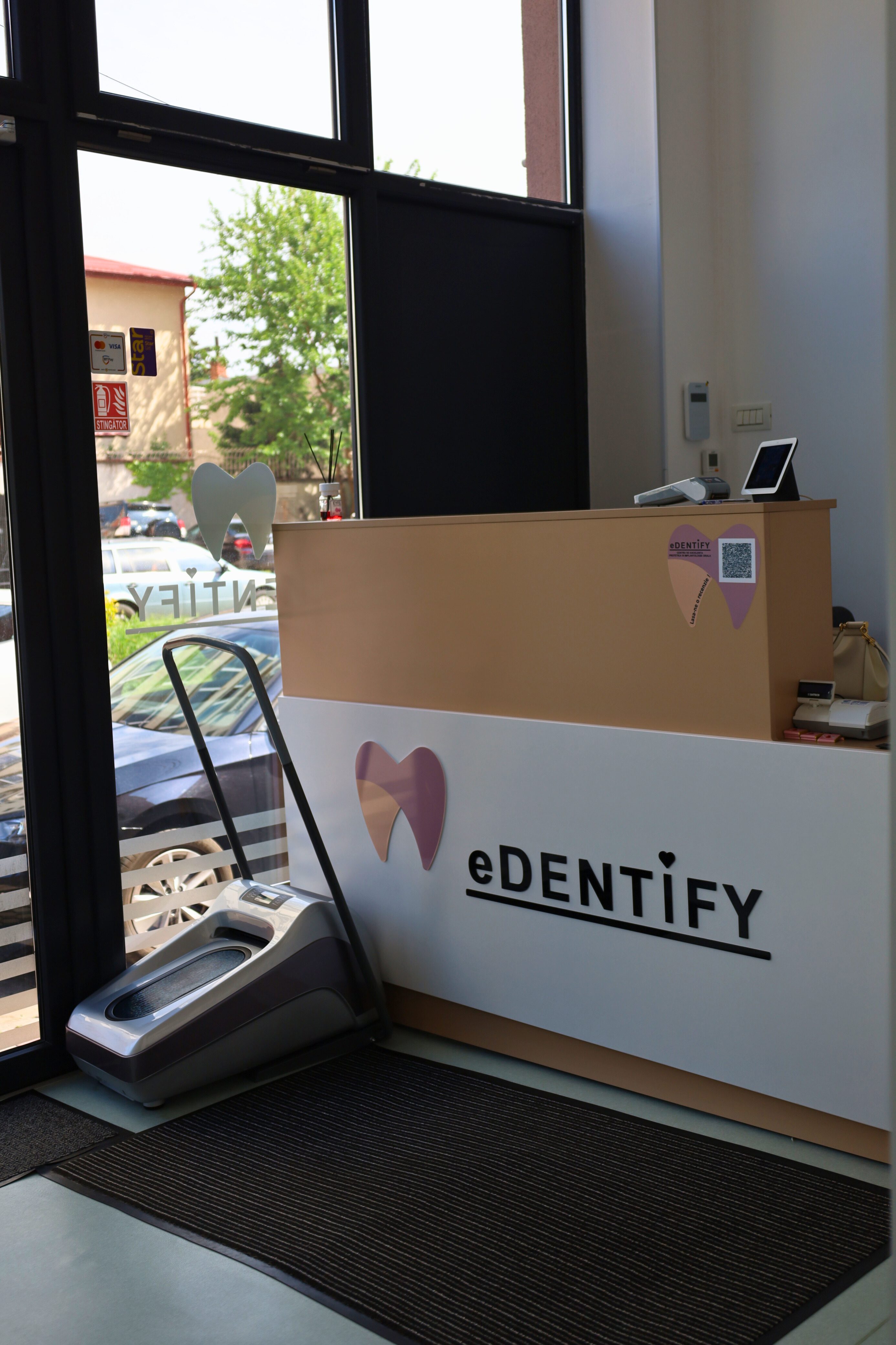 Pacient relaxat la Edentify
